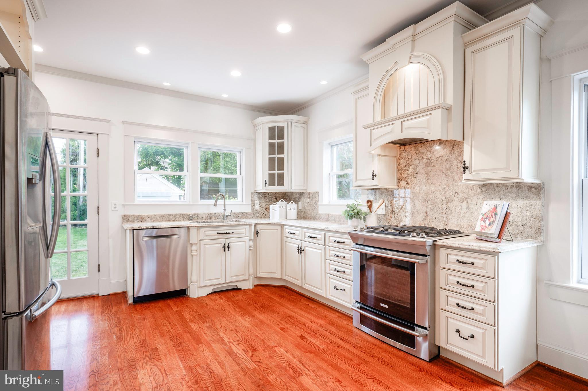 ROSEMONT - Residential