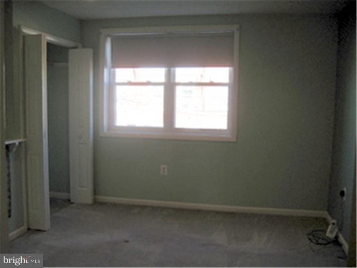 WHITMAN - Residential