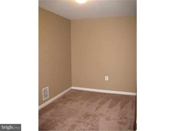 WHITMAN - Residential