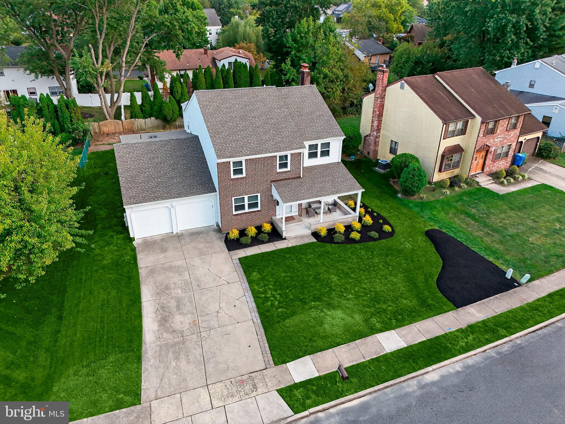 1217 LIBERTY BELL DRIVE