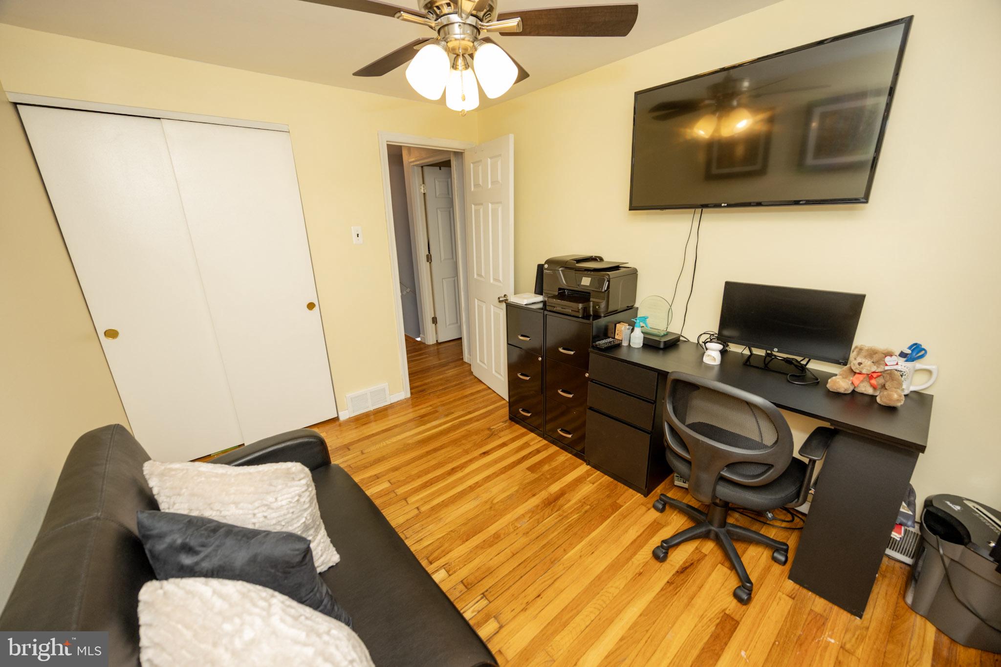 PARKWOOD - Residential