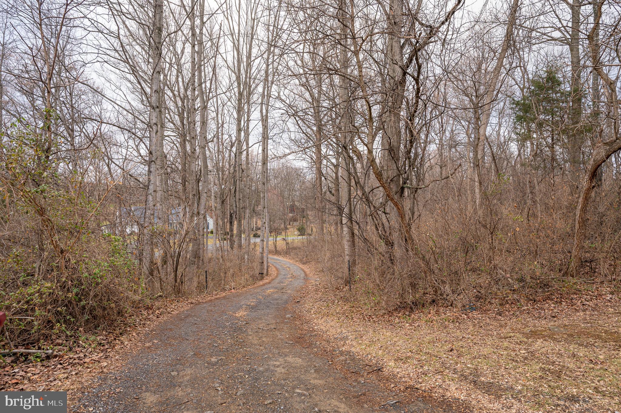 GOLDEN MEADOWS - Residential
