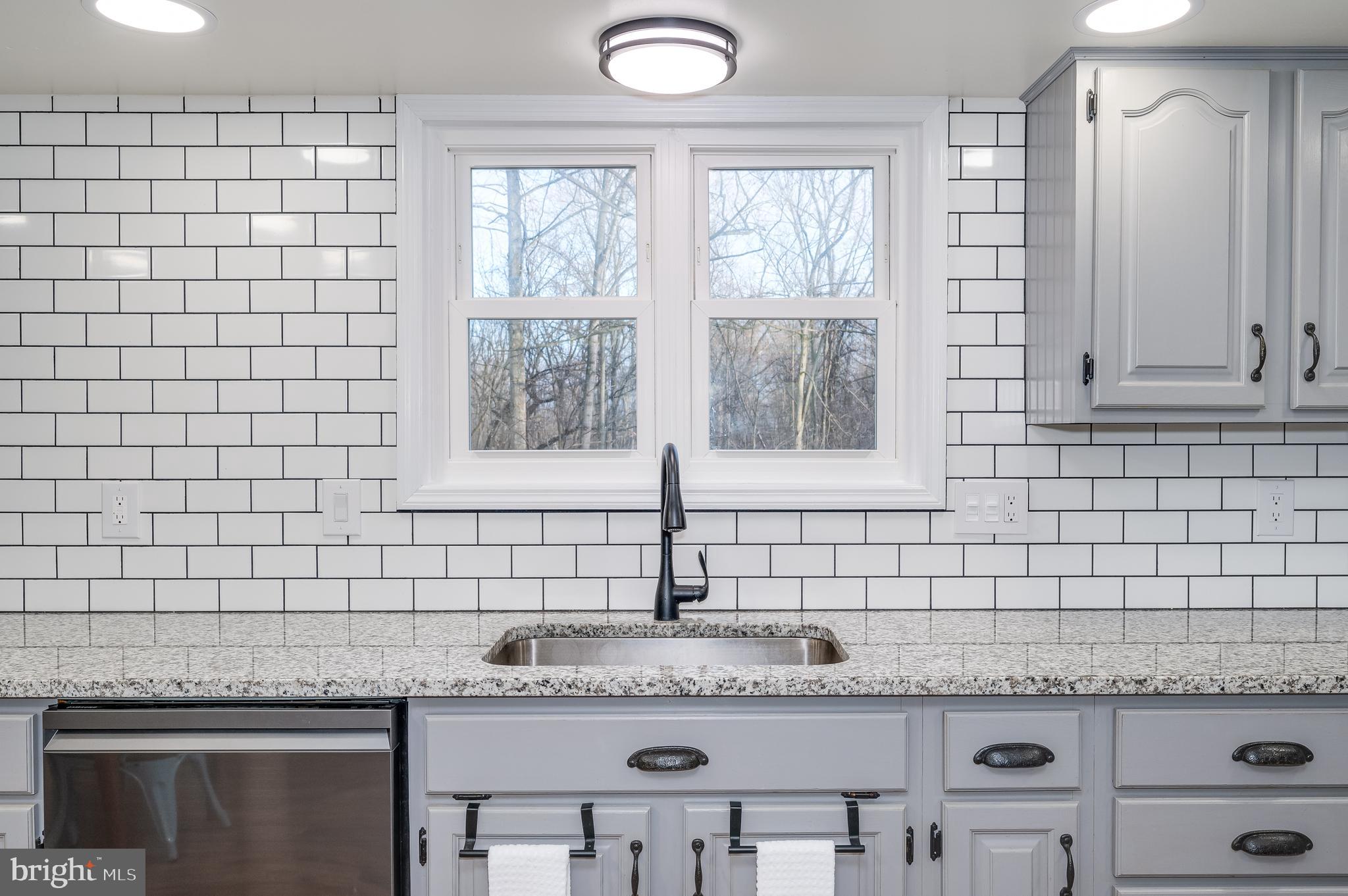 GOLDEN MEADOWS - Residential