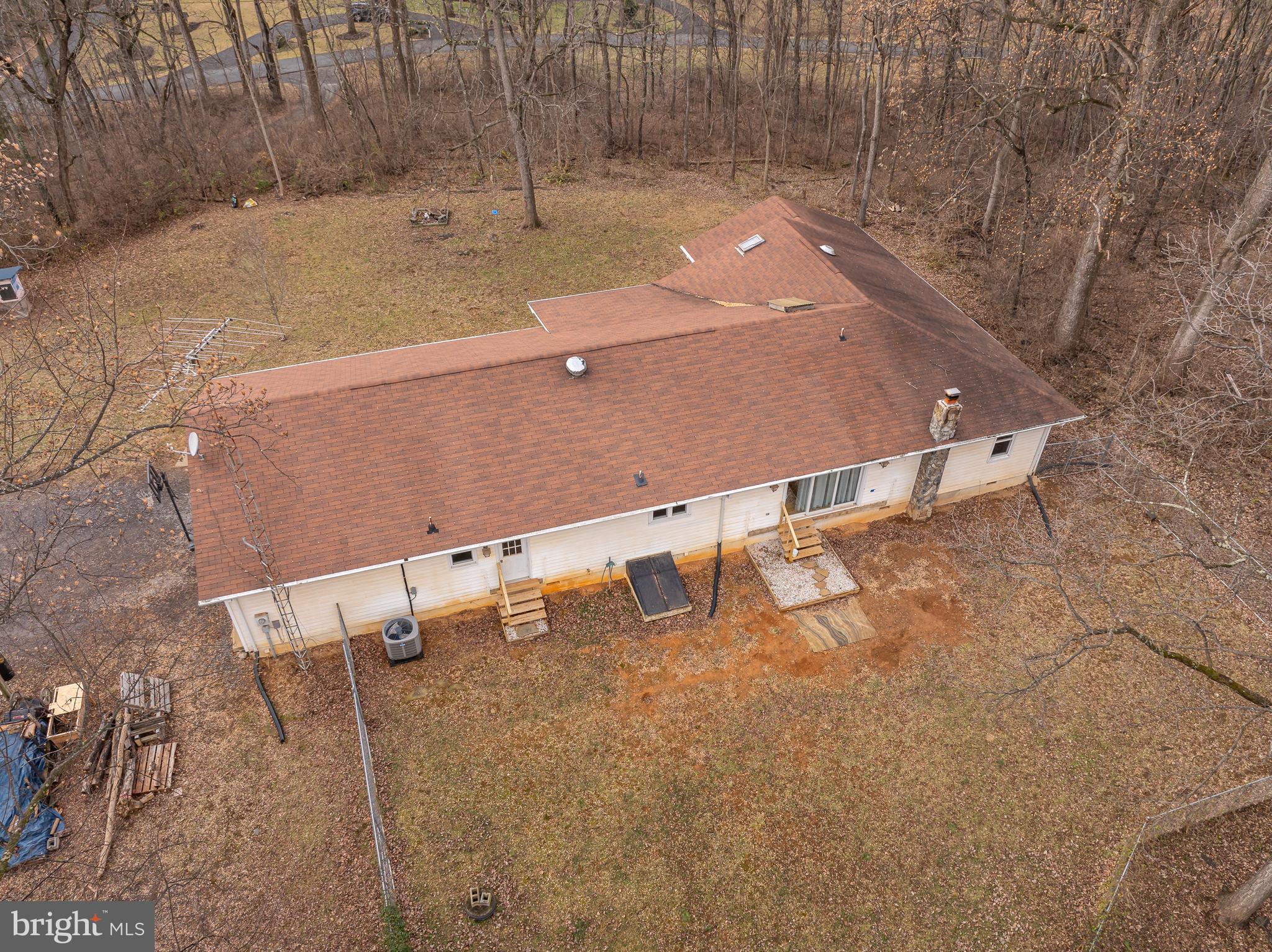 GOLDEN MEADOWS - Residential