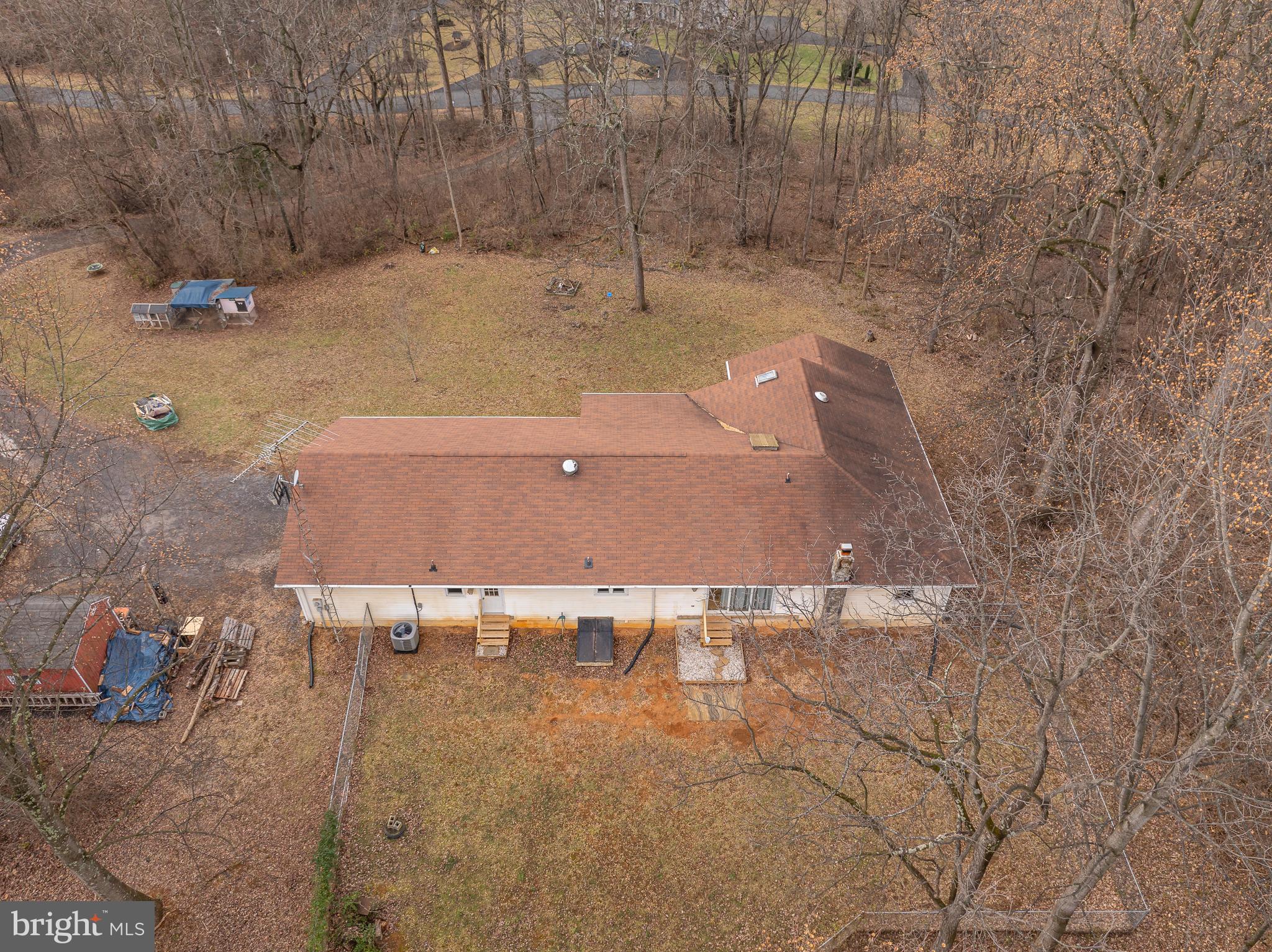 GOLDEN MEADOWS - Residential