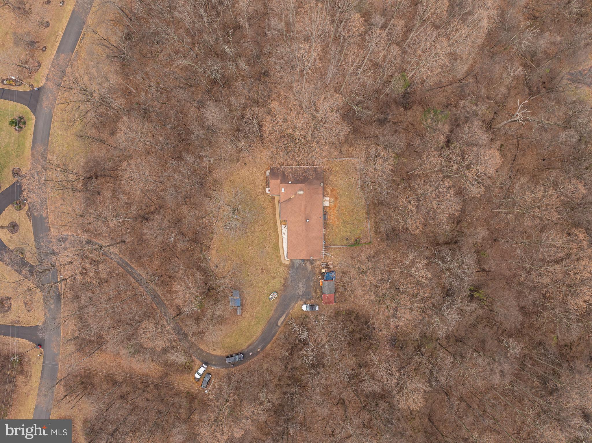 GOLDEN MEADOWS - Residential