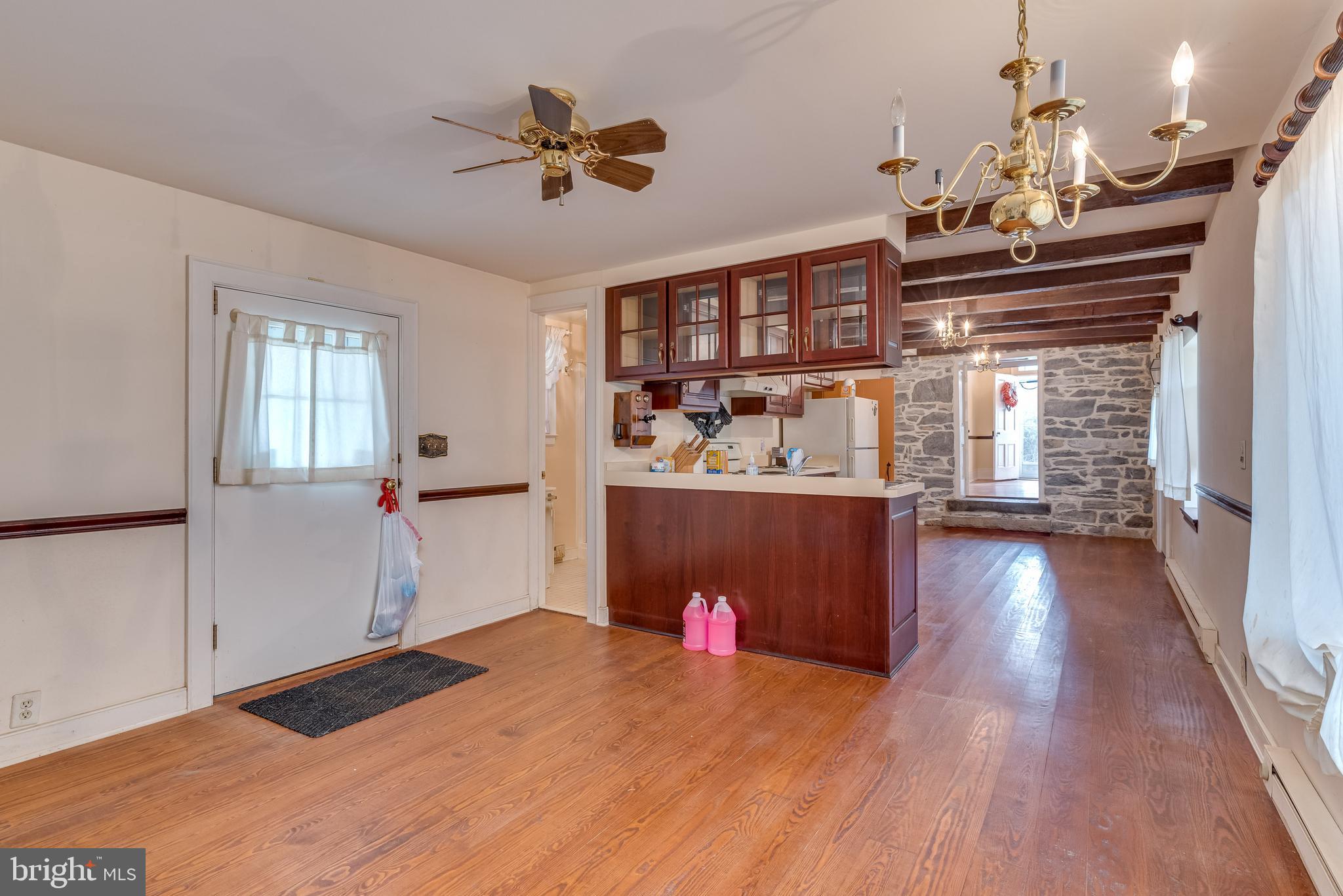 JEFFERSON LINE - Residential