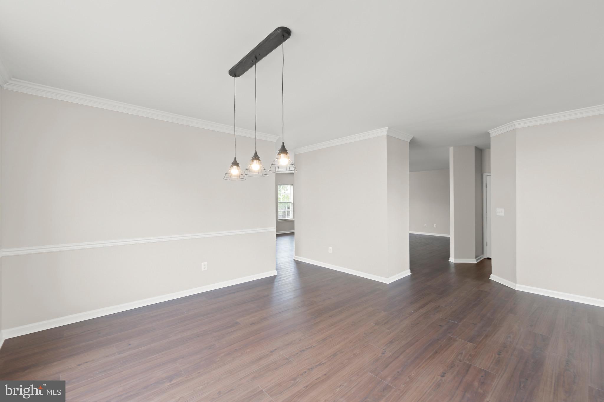 THE GUARDS - Residential Lease