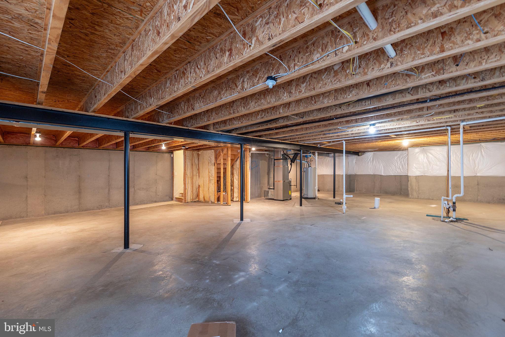 THE GUARDS - Residential Lease