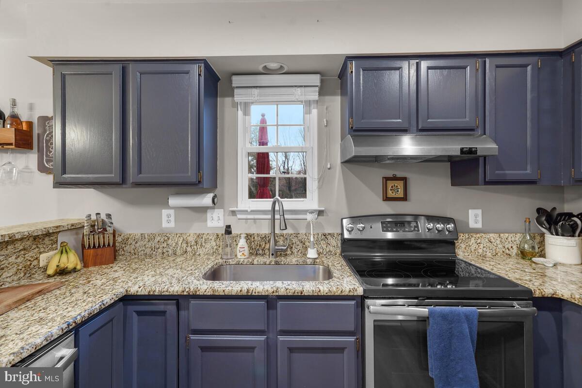 MAIN ST VILLAGE - Residential