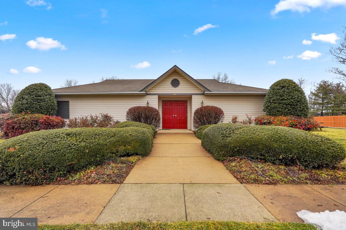 MAIN ST VILLAGE - Residential