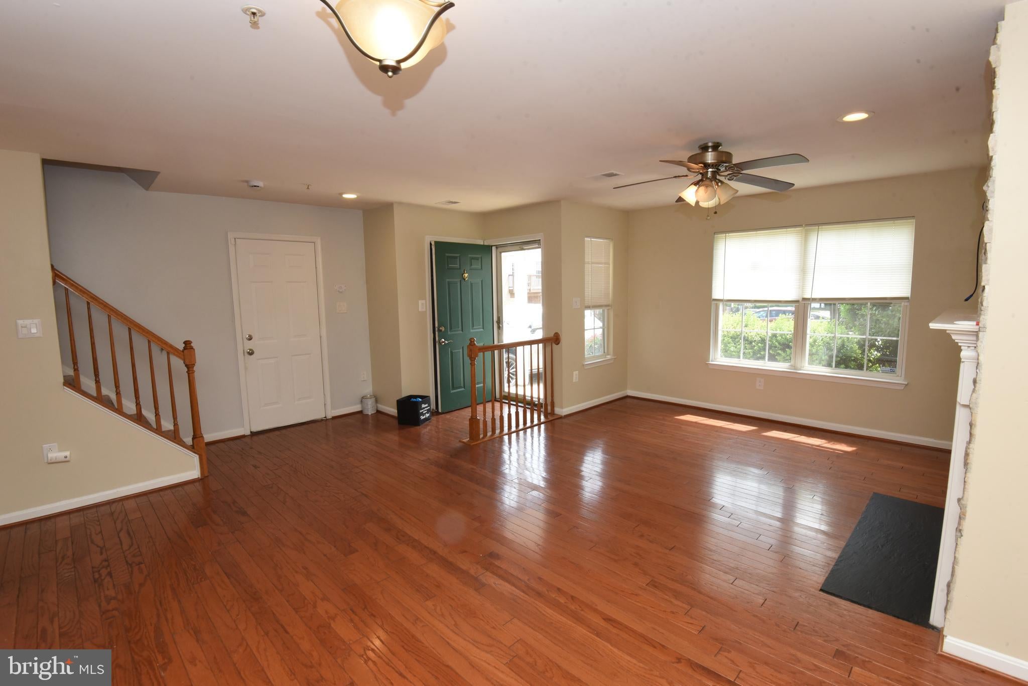 7953 COACHCREST COURT