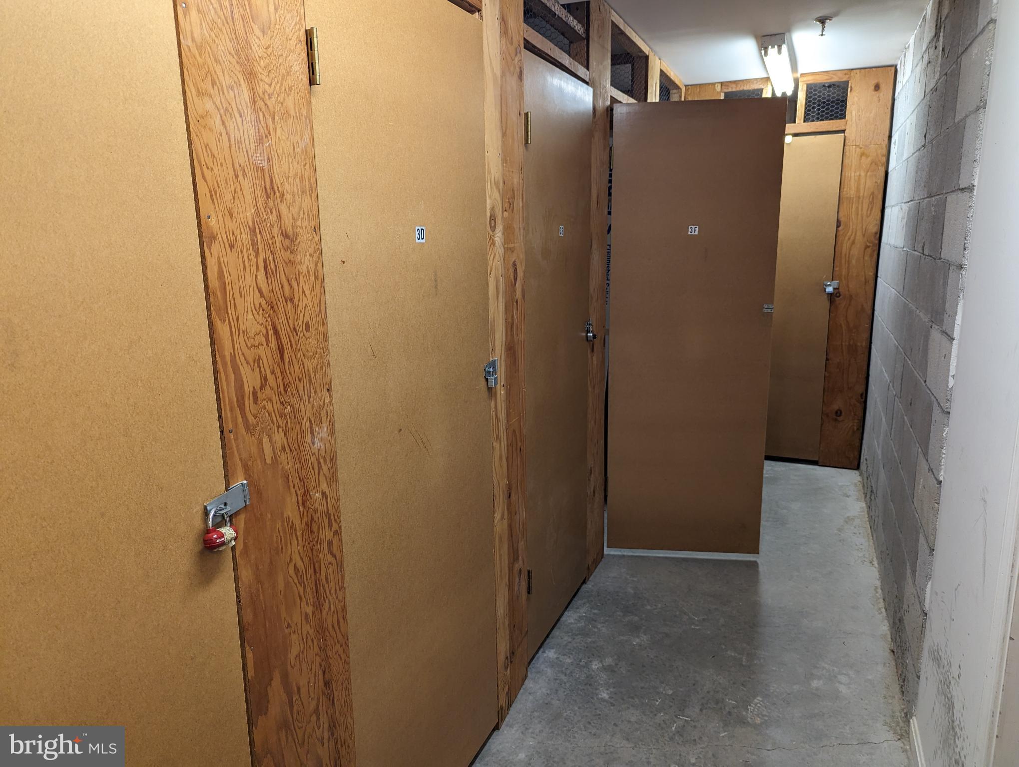 SILVER RIDGE - Residential