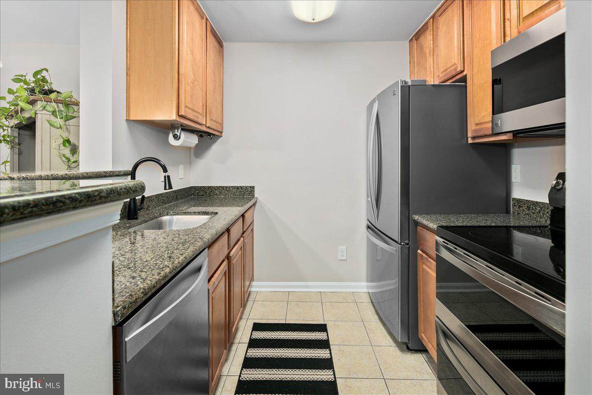 3178 SUMMIT SQUARE DRIVE 3-C11