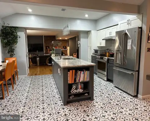 MLS: MDCH2058392