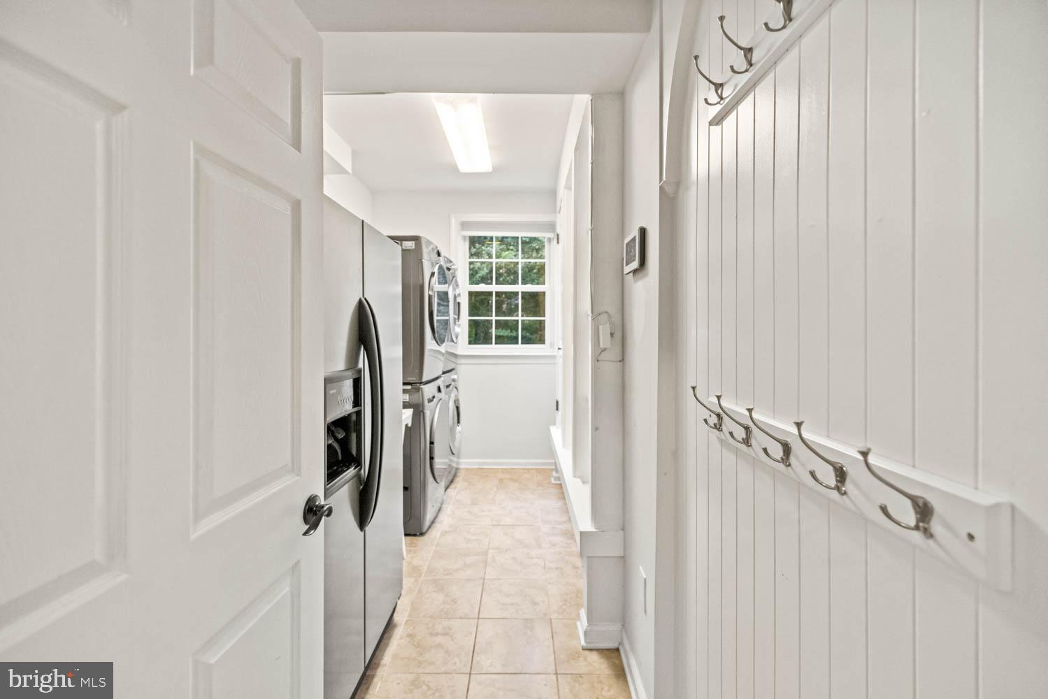 STONEY CREEK WOODS - Residential