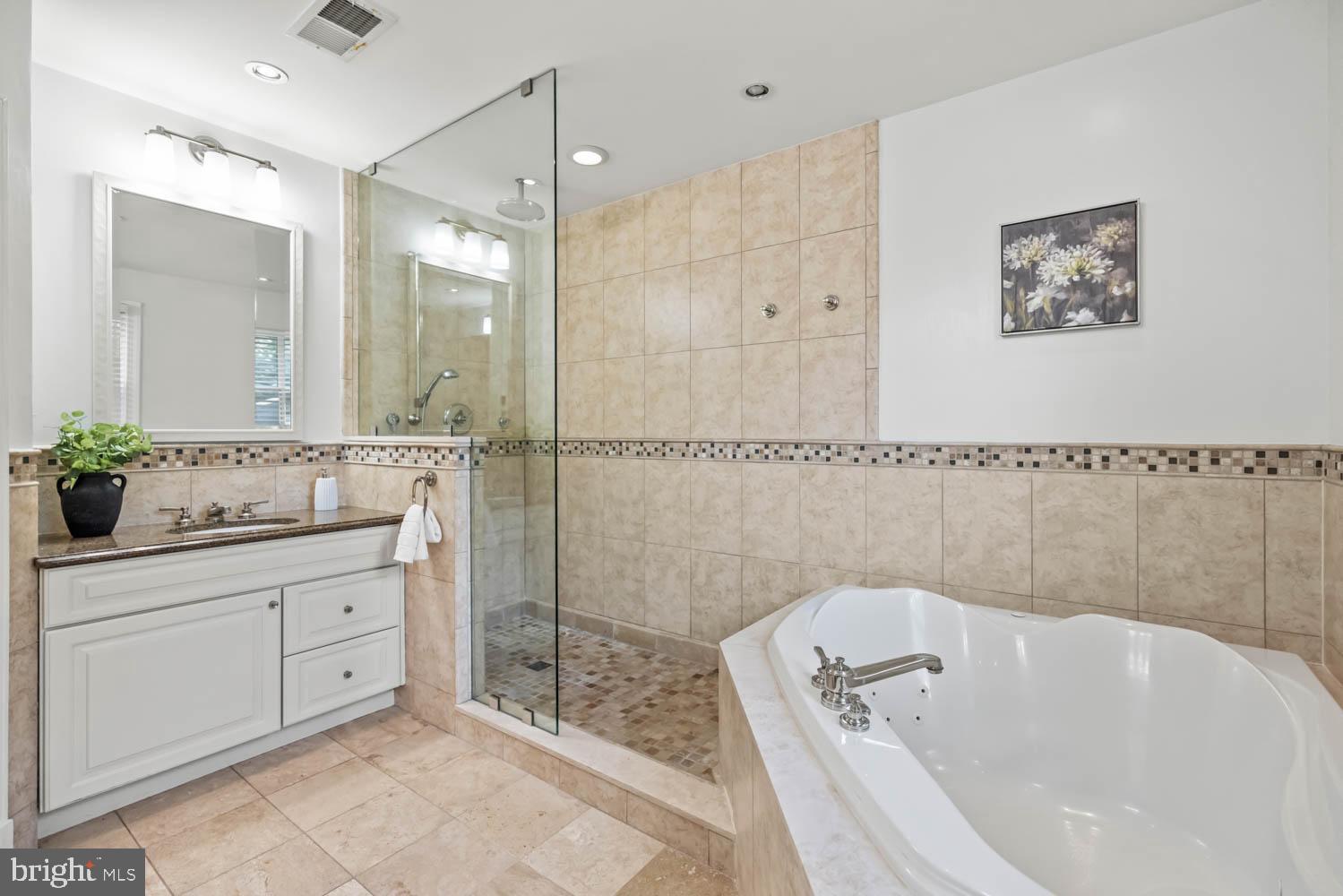 STONEY CREEK WOODS - Residential