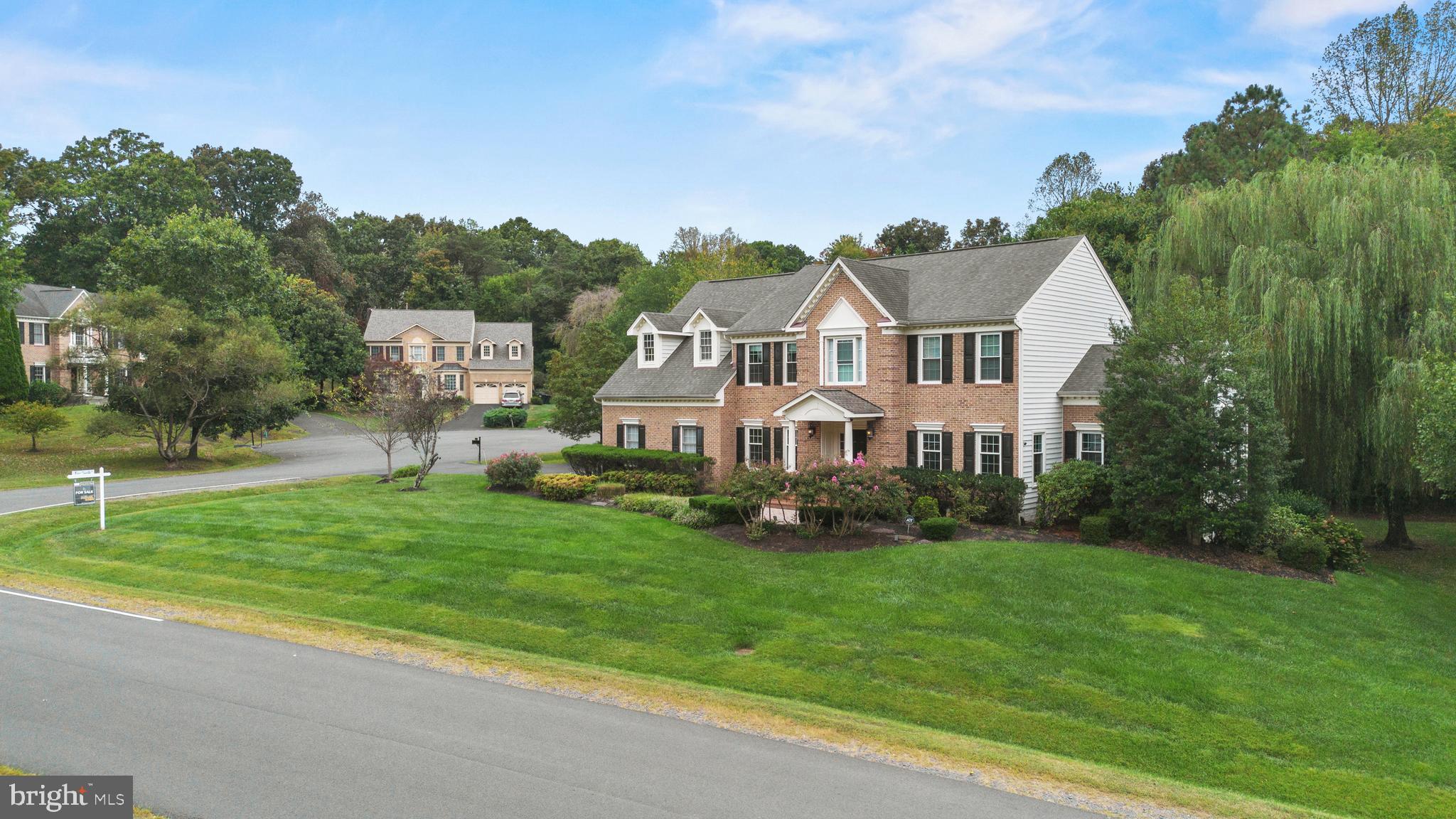 STONEY CREEK WOODS - Residential