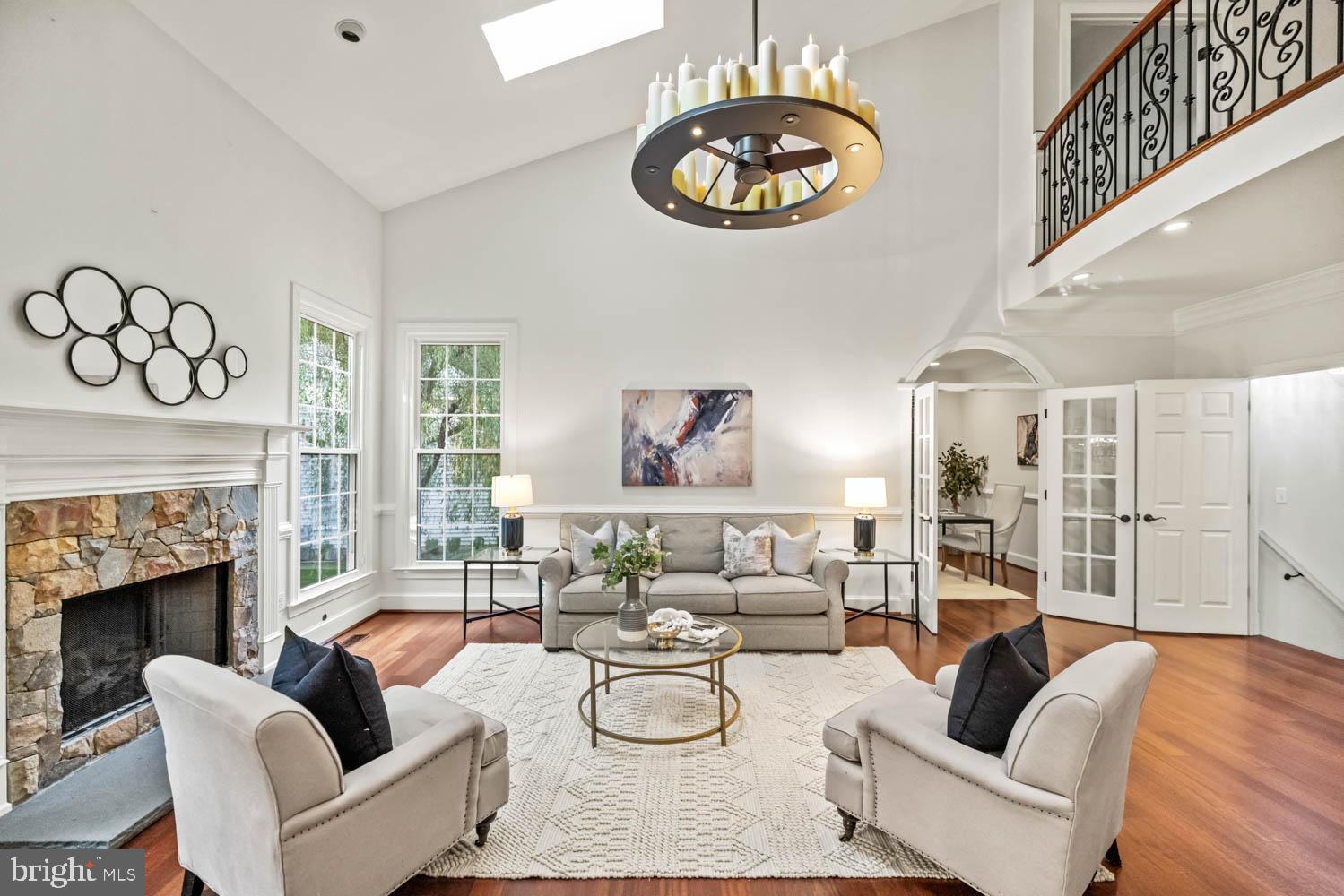 STONEY CREEK WOODS - Residential