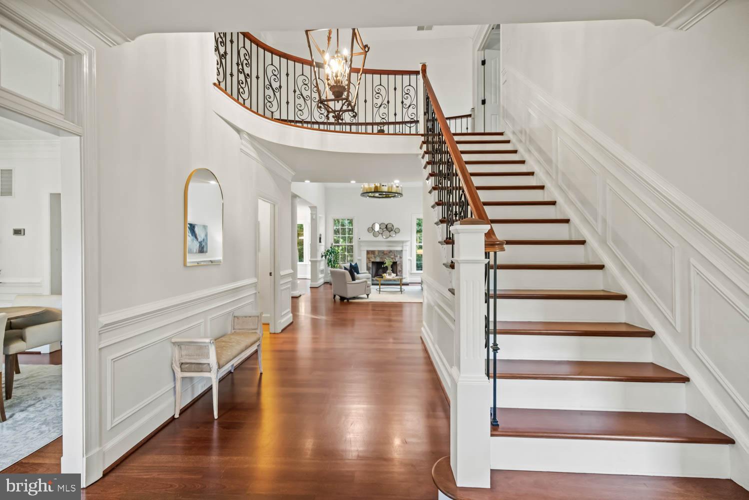 STONEY CREEK WOODS - Residential