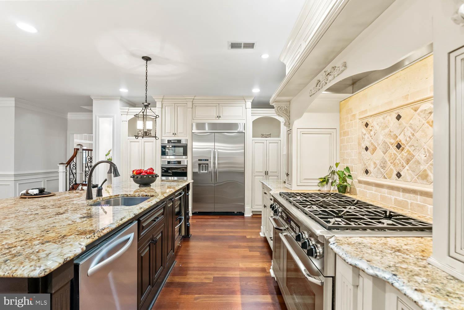 STONEY CREEK WOODS - Residential