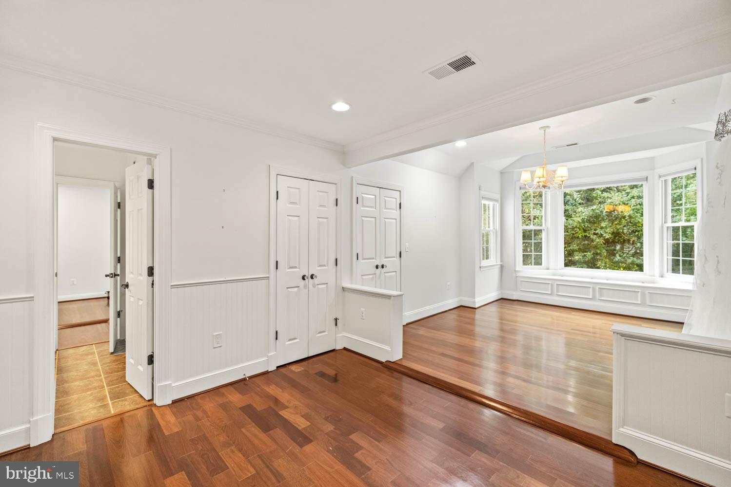 STONEY CREEK WOODS - Residential