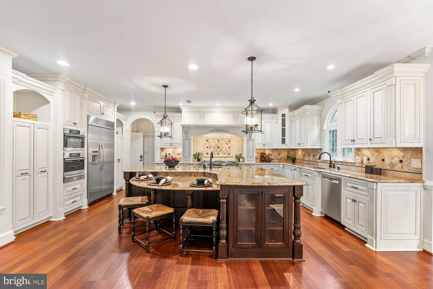 STONEY CREEK WOODS - Residential