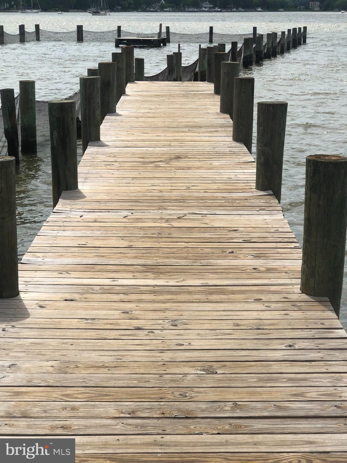 AVALON SHORES - Residential