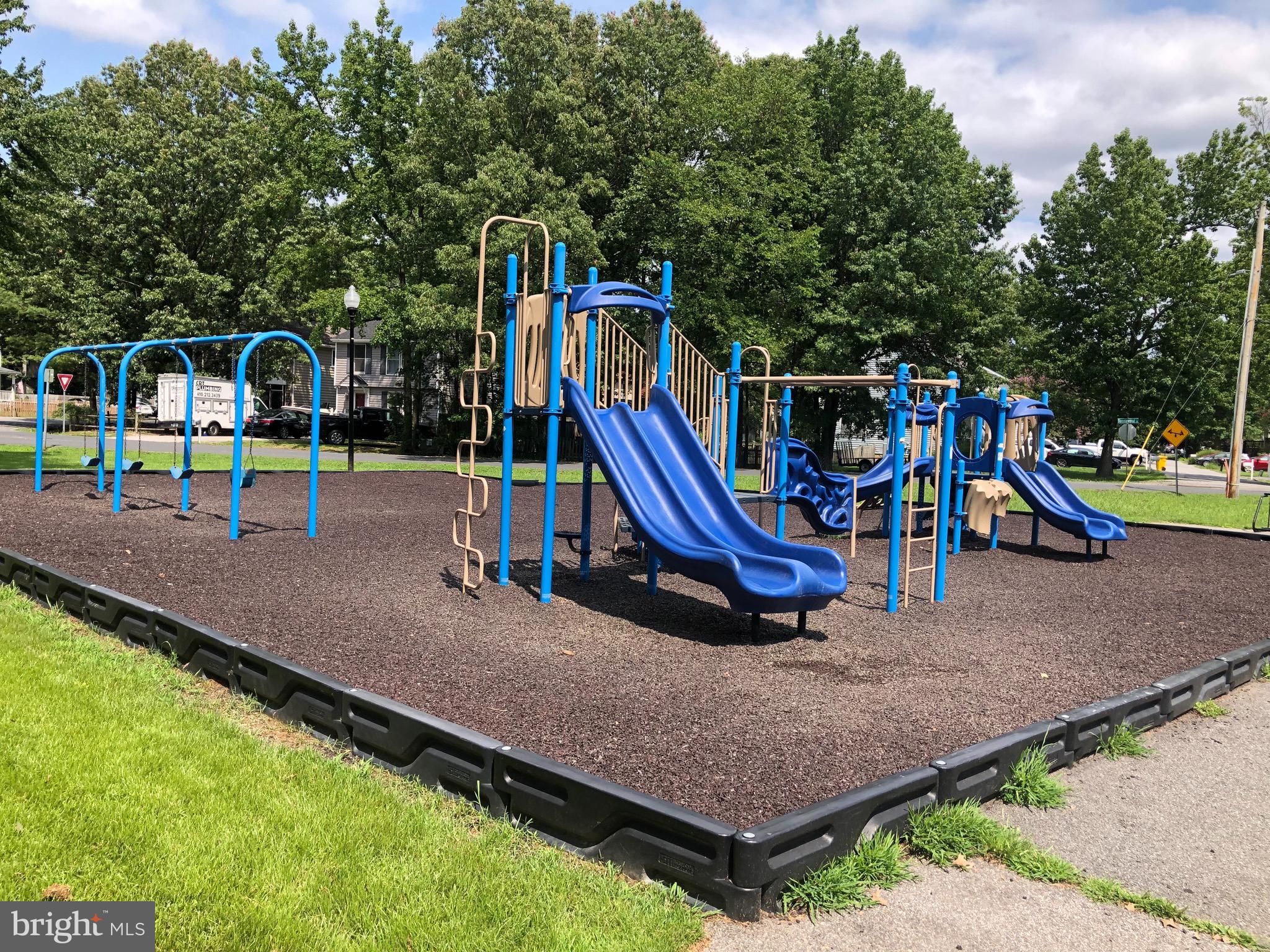 AVALON SHORES - Residential