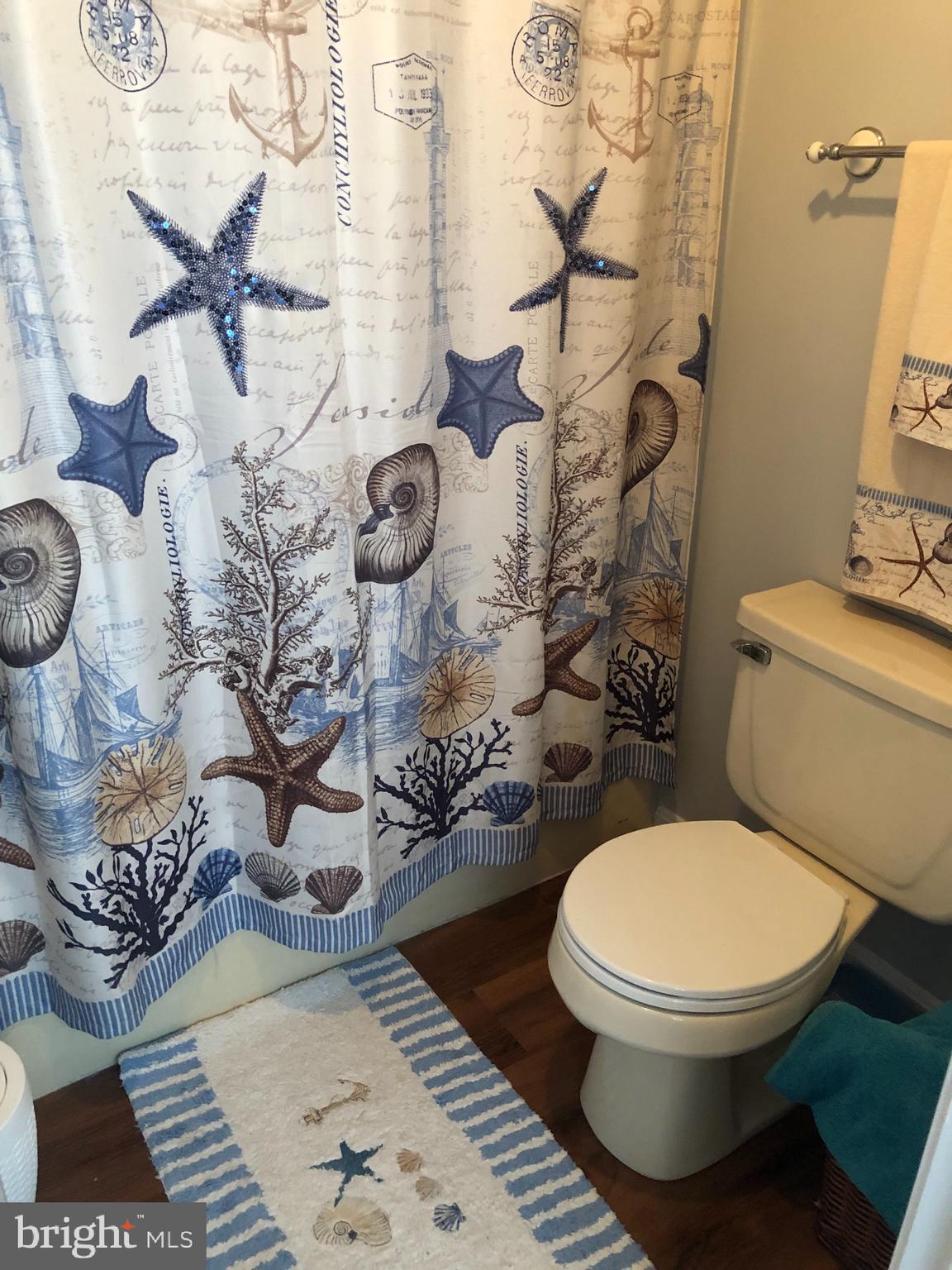 AVALON SHORES - Residential