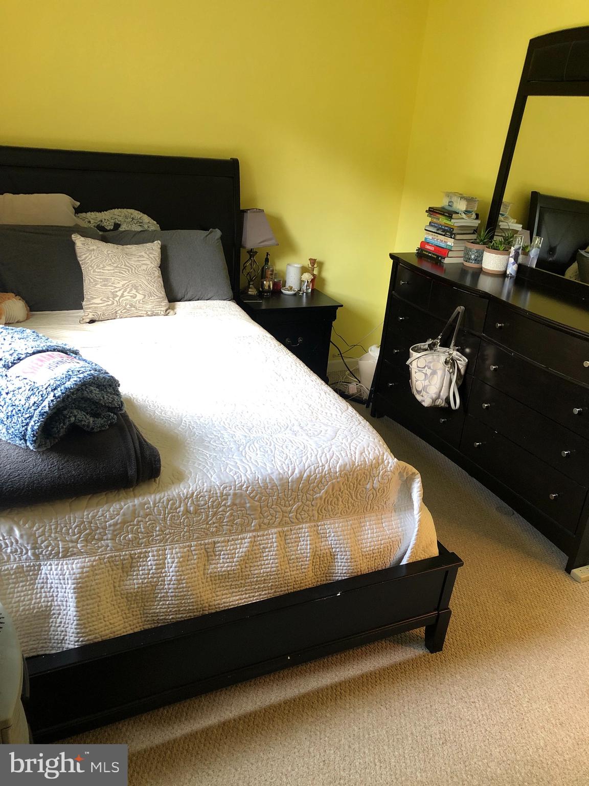 AVALON SHORES - Residential