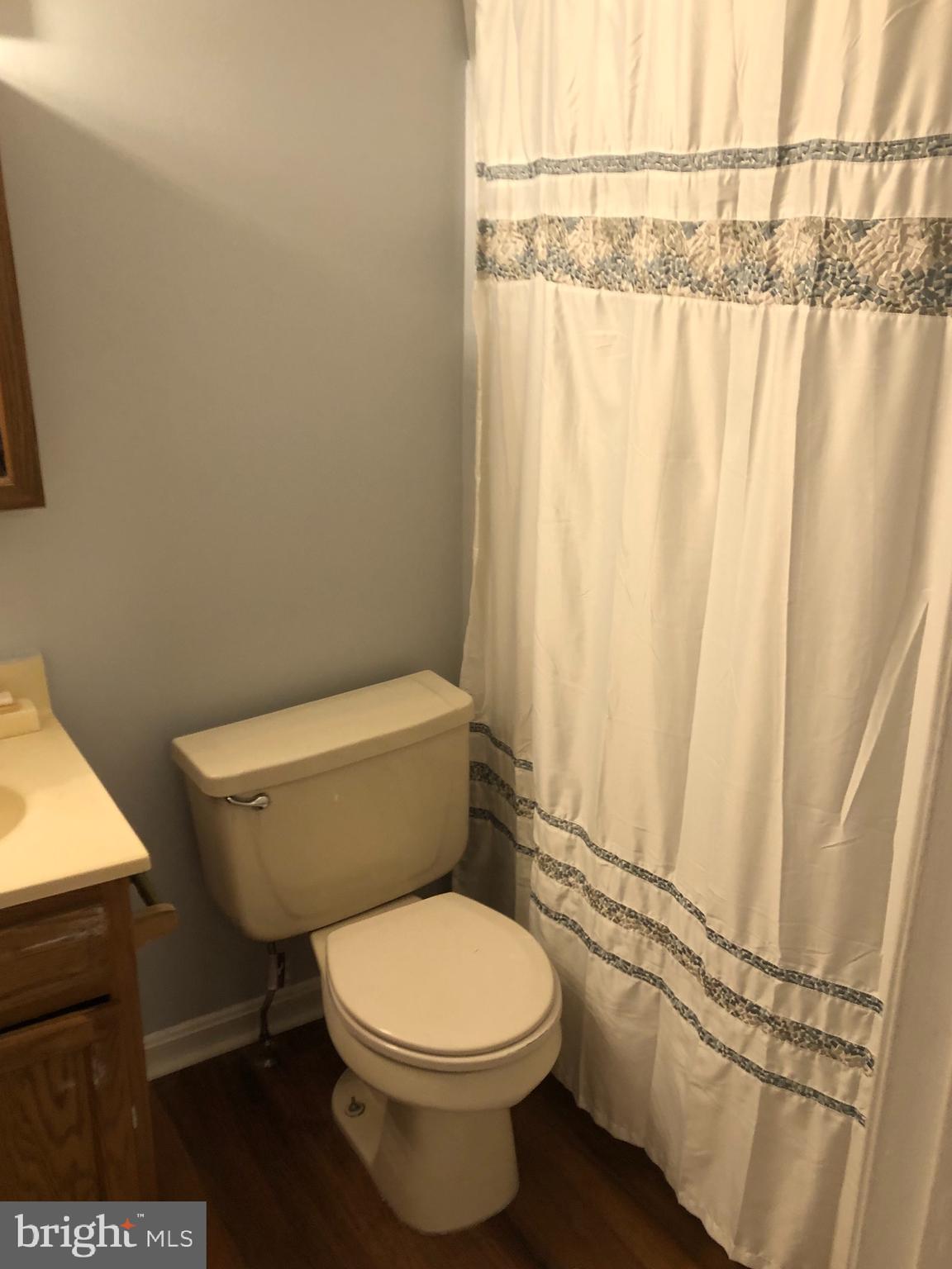 AVALON SHORES - Residential