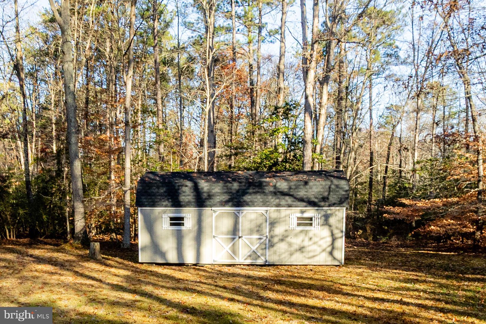 CHESTNUT RIDGE - Residential