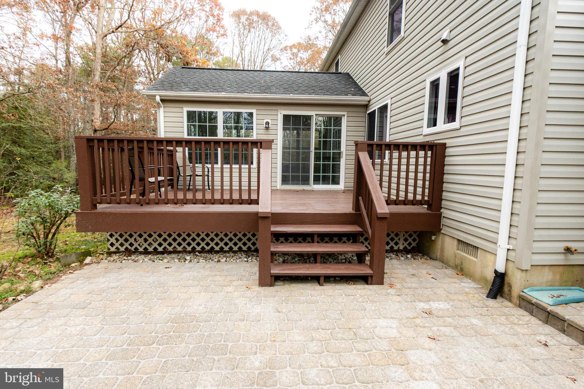 CHESTNUT RIDGE - Residential