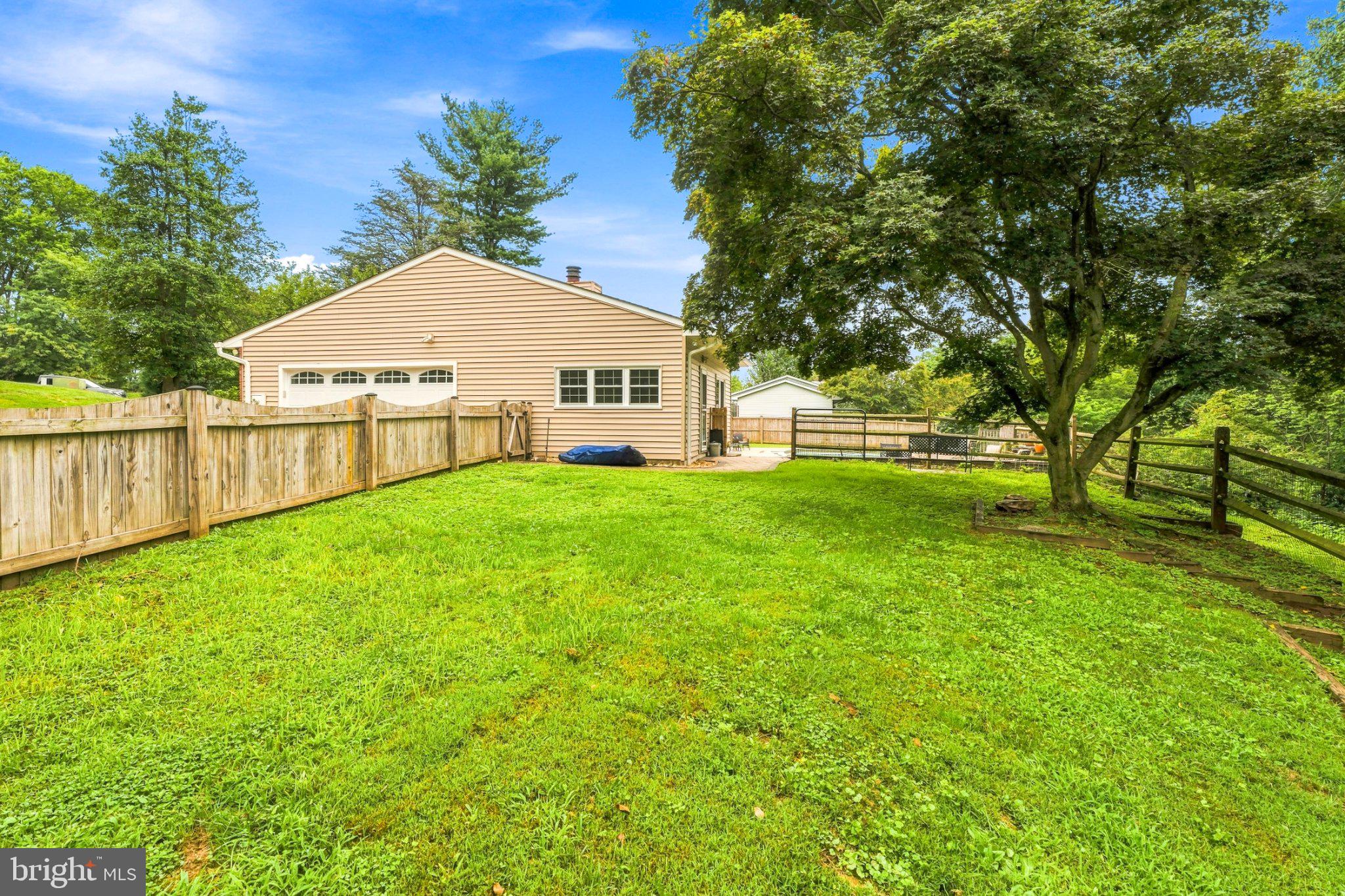 2238 SPRING LAKE DRIVE