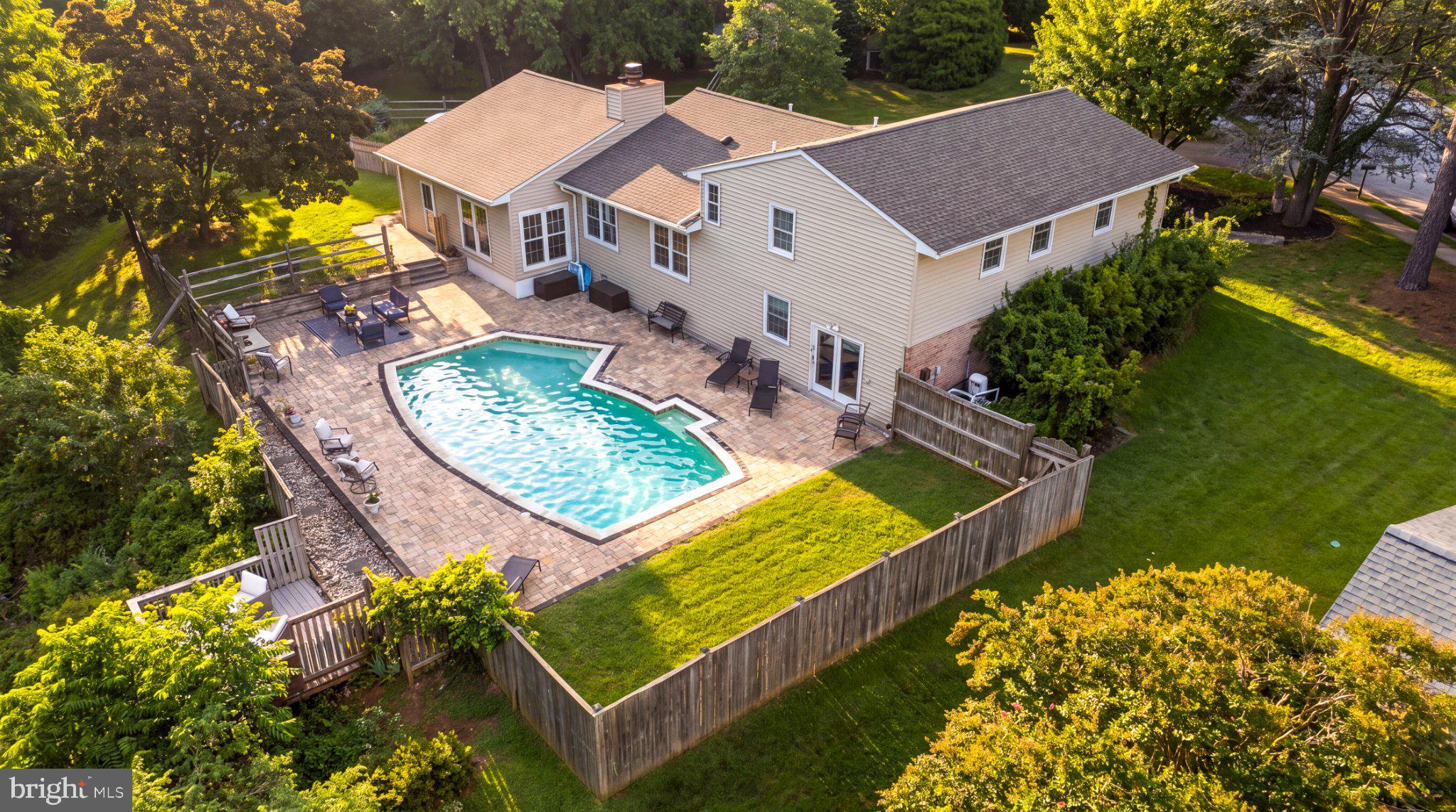 2238 SPRING LAKE DRIVE