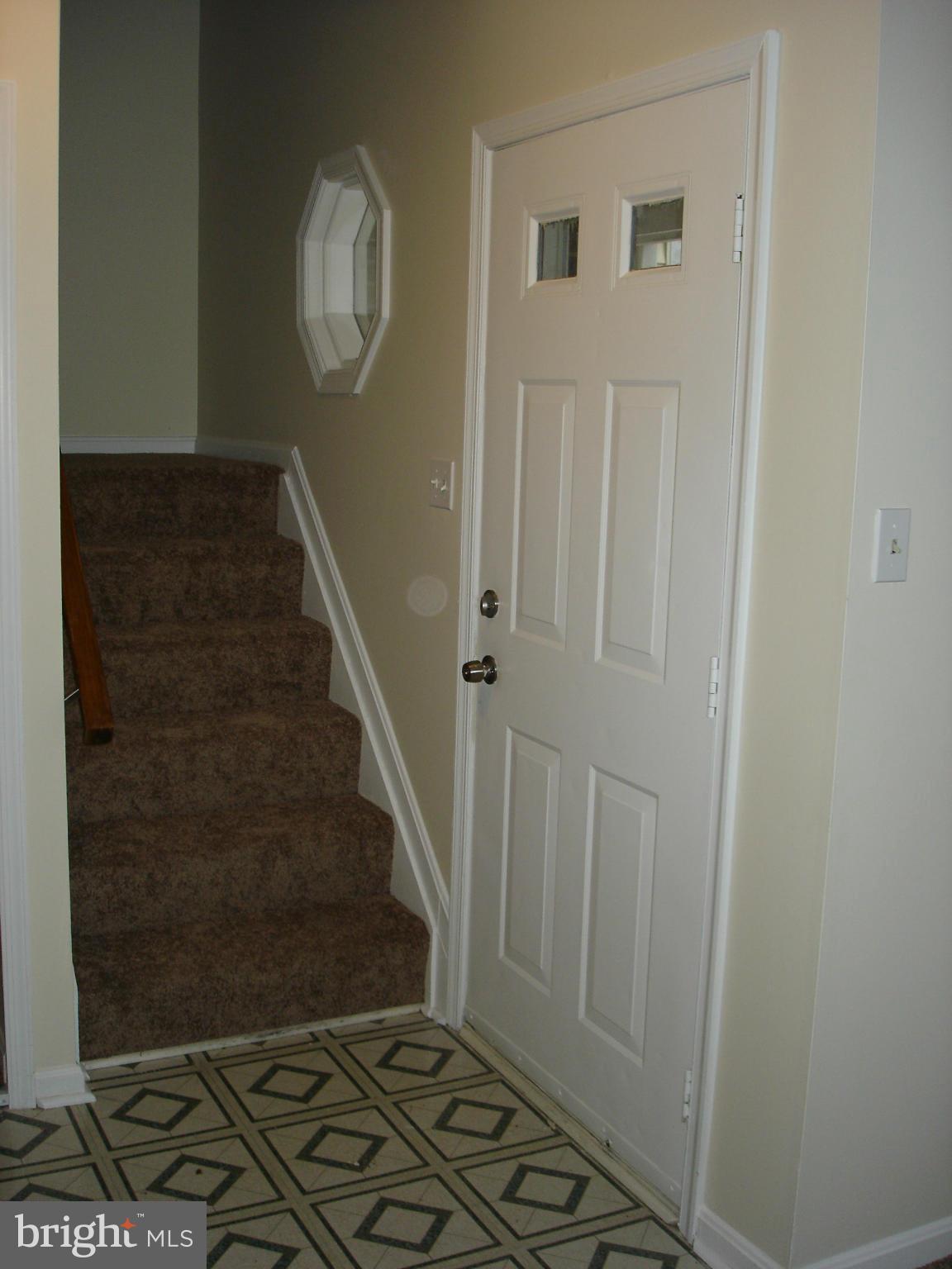 HAMPSHIRE - Residential Lease