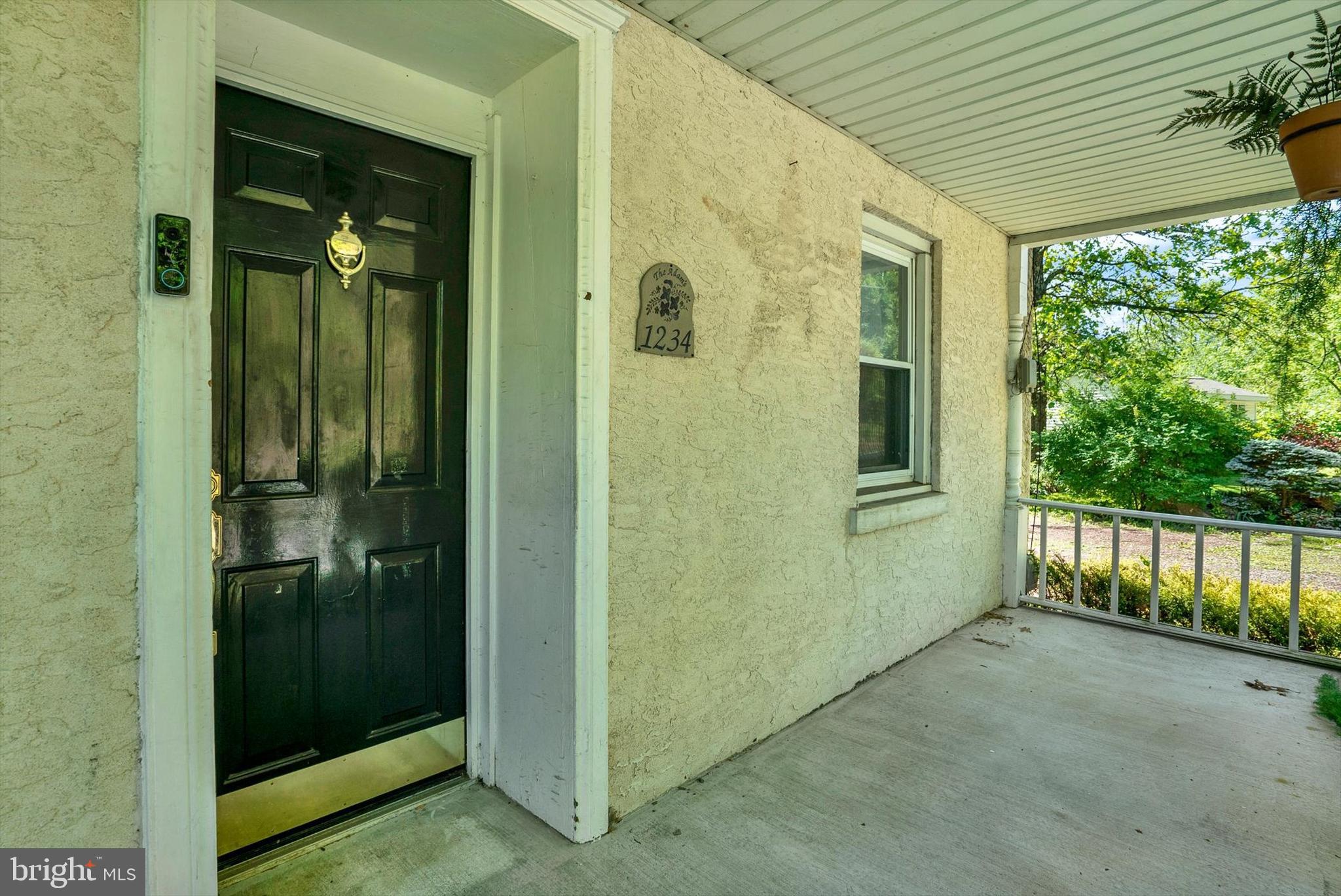1234 GREEN HILLS ROAD
