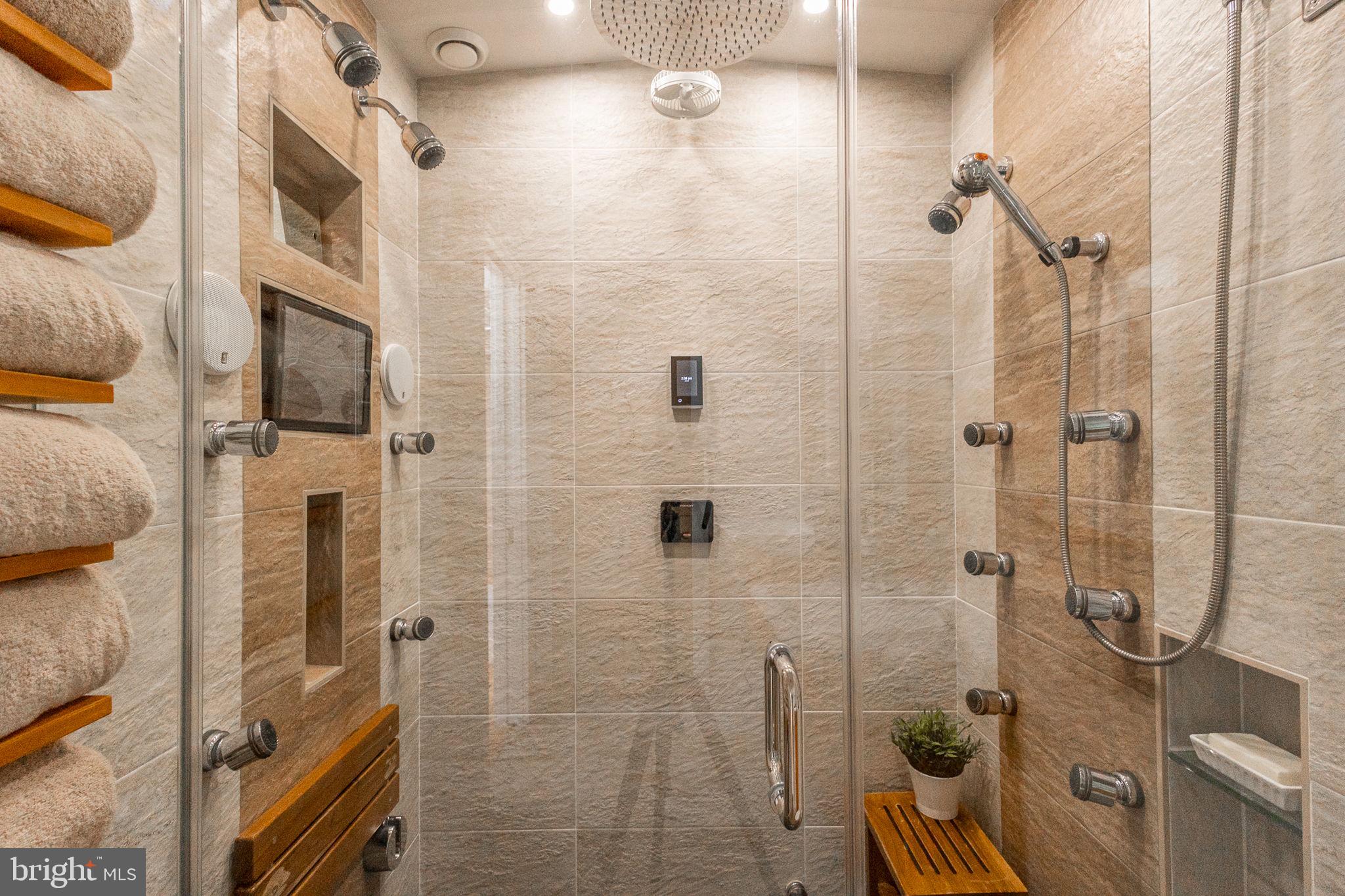 FITLER SQUARE - Residential