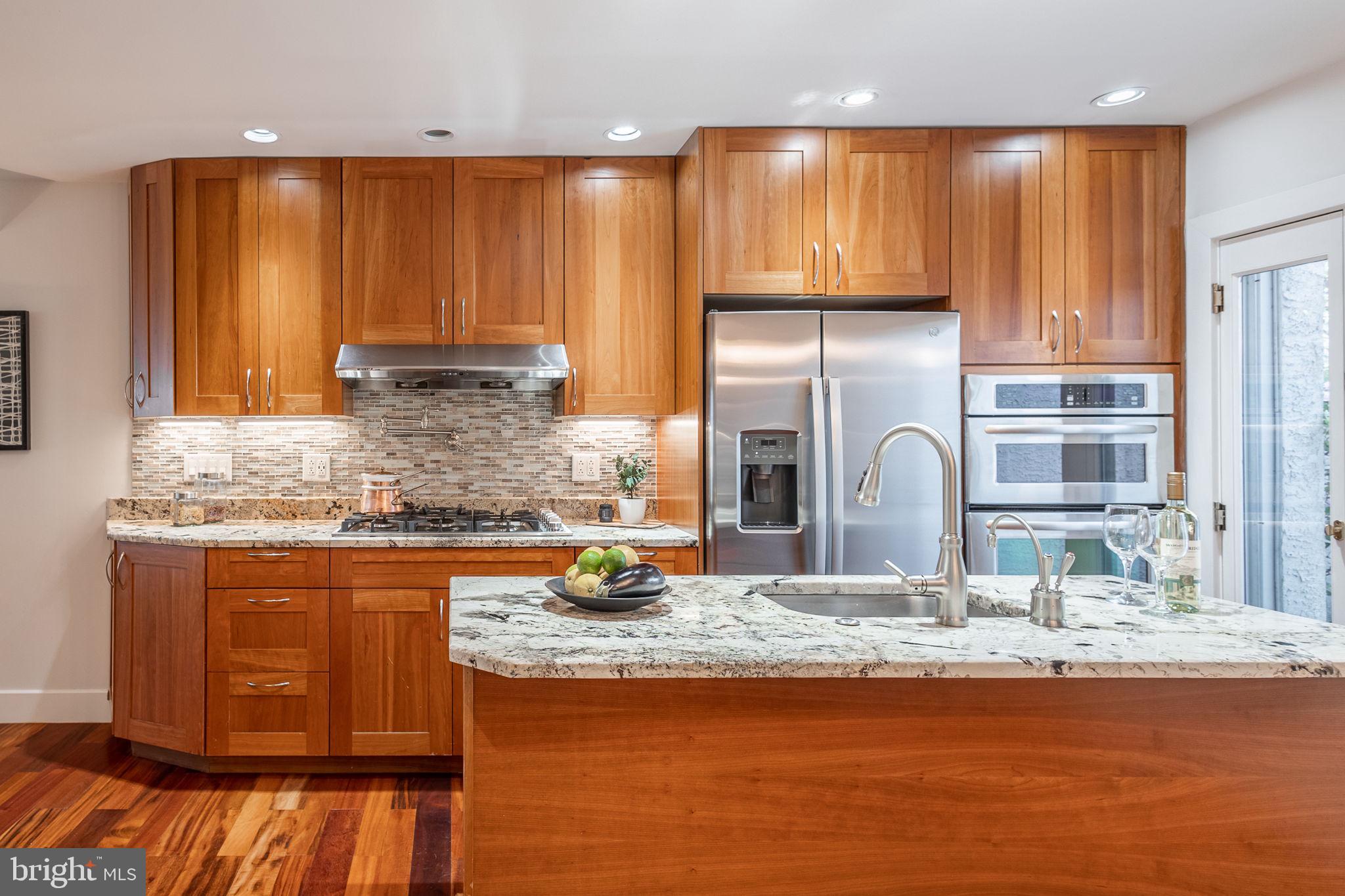 FITLER SQUARE - Residential