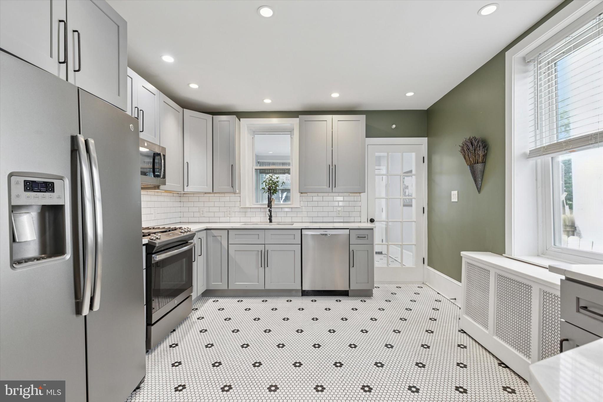 MANAYUNK - Residential