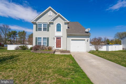 Homes For Sale - 2520 Old Farm Drive<br/> Cumberland County, VINELAND, NJ 08361