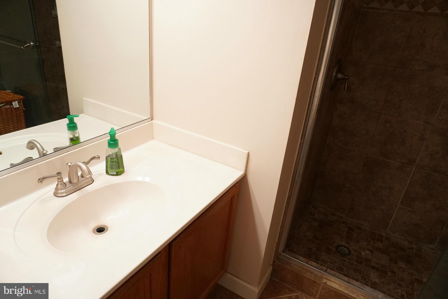 LIFESTYLE AT SULLY STATION - Residential Lease