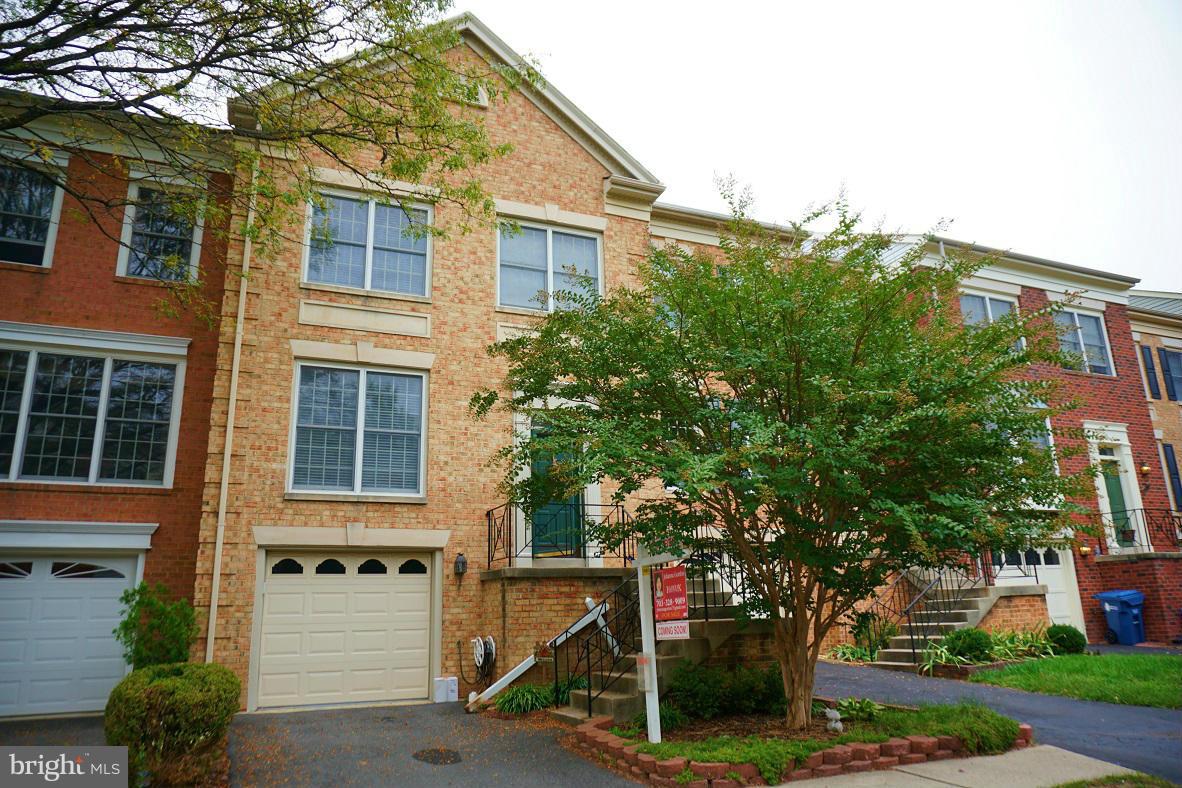 LIFESTYLE AT SULLY STATION - Residential Lease