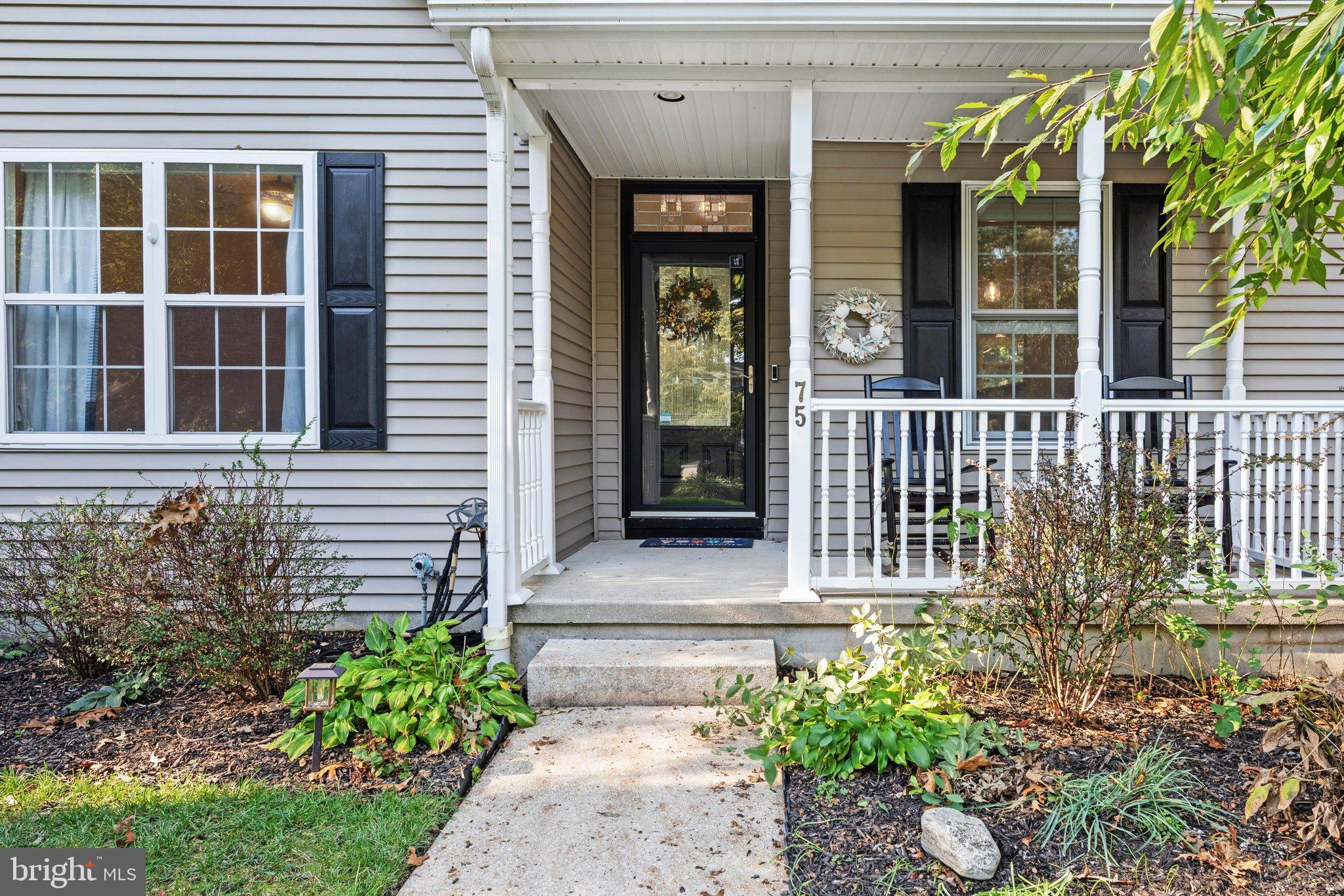 75 GAINSBOROUGH DRIVE