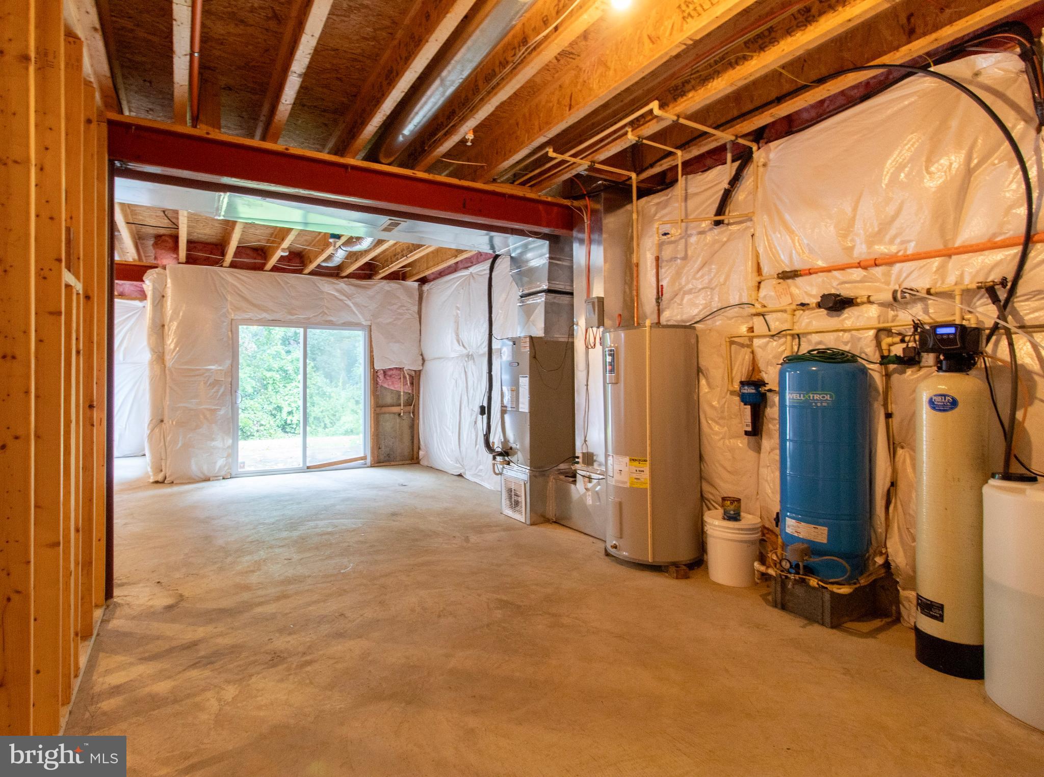 HOLLOW TREE FARM - Residential Lease