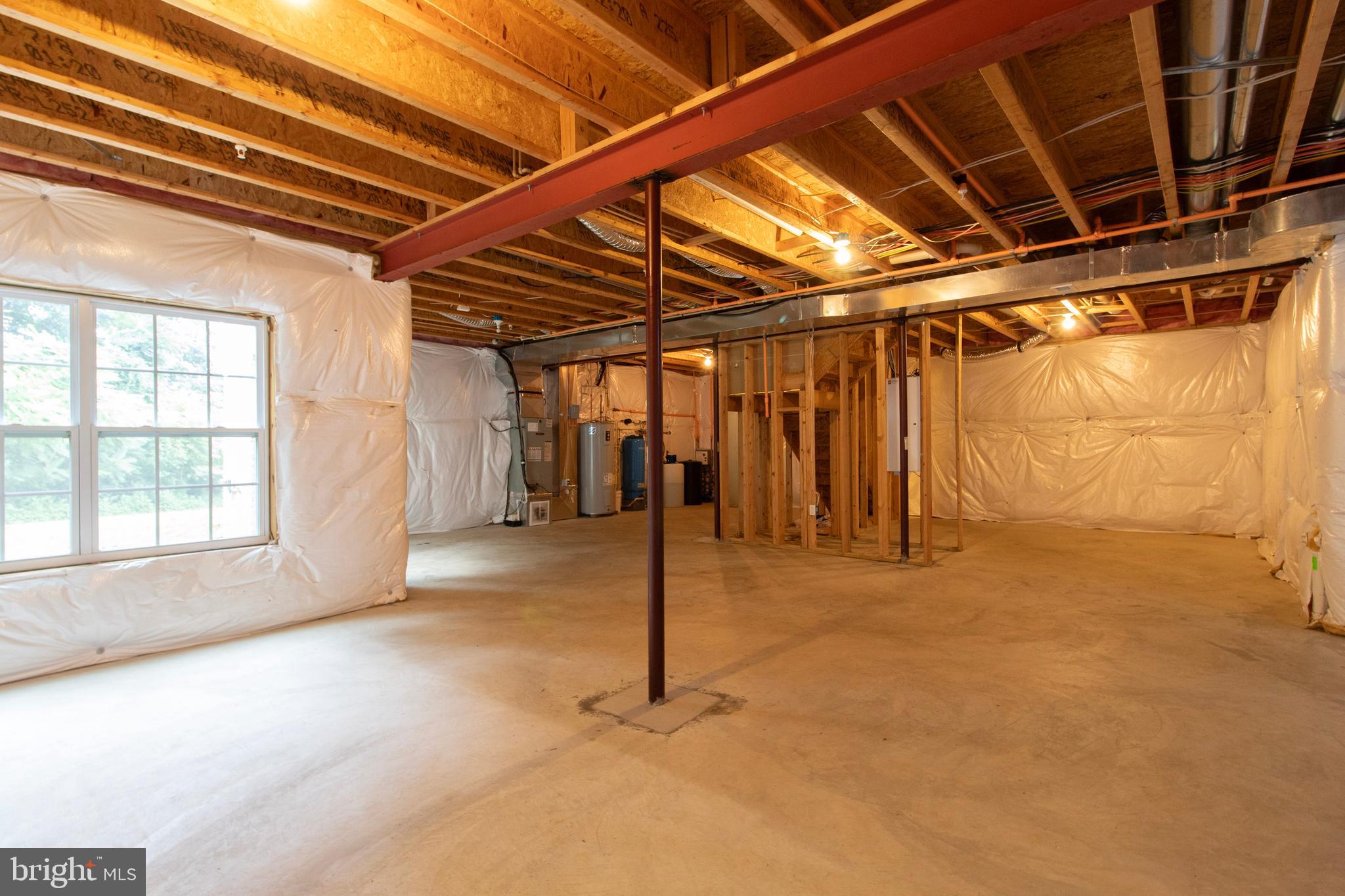 HOLLOW TREE FARM - Residential Lease