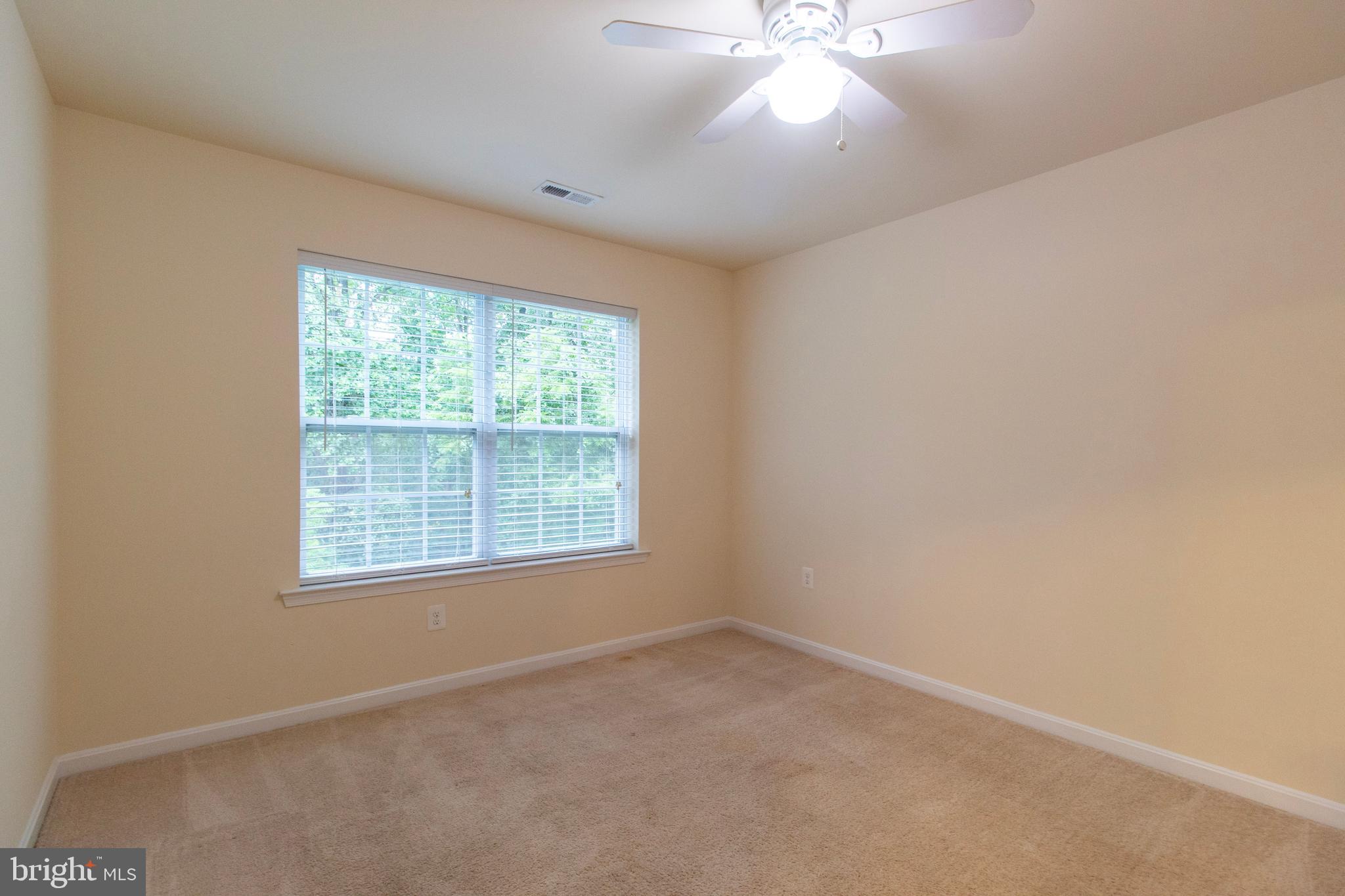 HOLLOW TREE FARM - Residential Lease