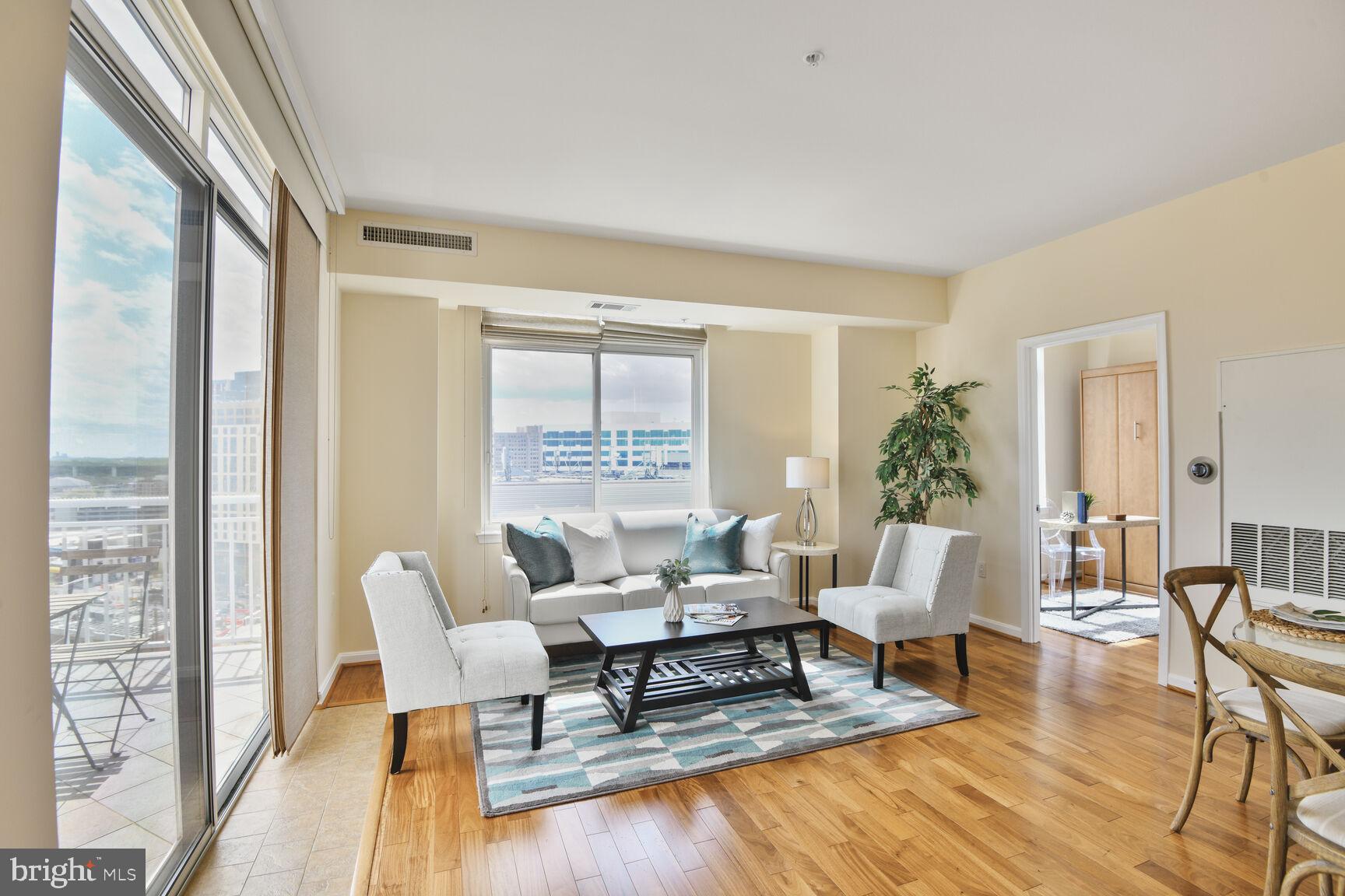 THE CRESCENT - Residential