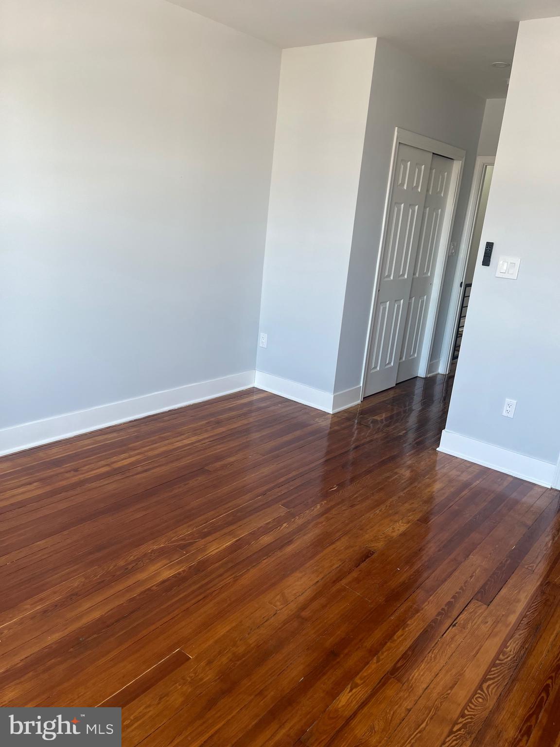 WEST OAK LANE - Residential